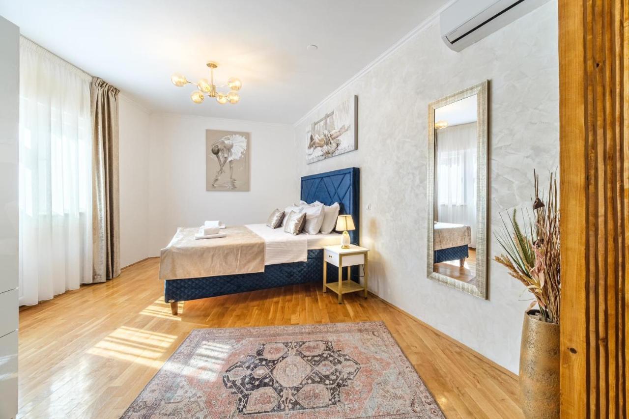 Luxury Apartmens Sebastijan&Karlo Split Exterior photo
