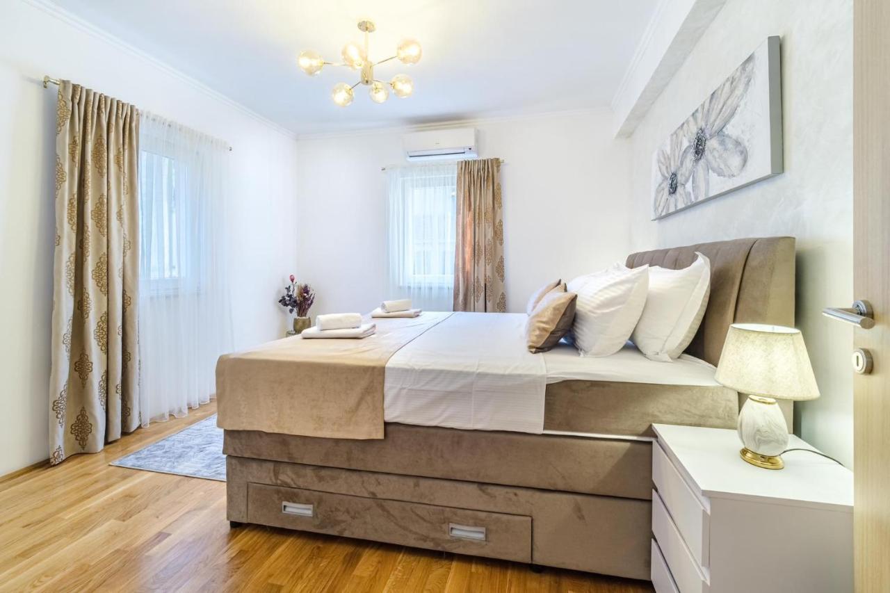 Luxury Apartmens Sebastijan&Karlo Split Exterior photo